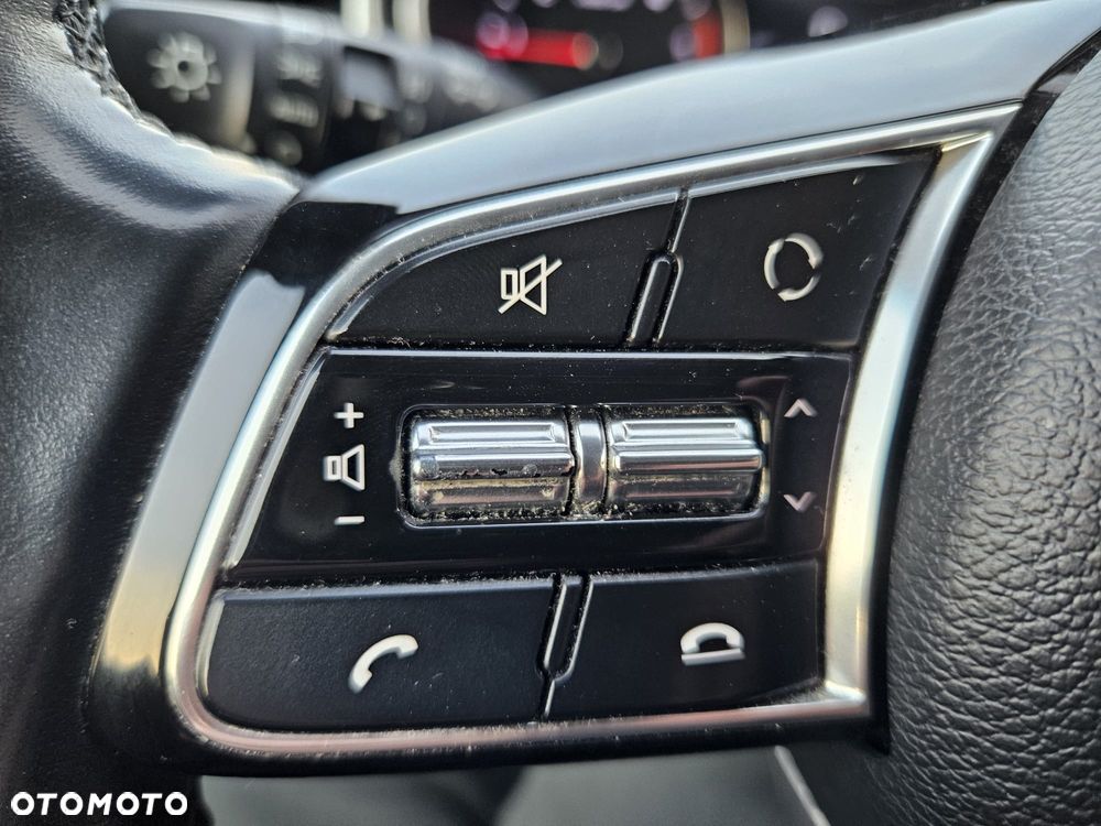 Kia Ceed 1.6 CRDi SCR L Business Line - 25