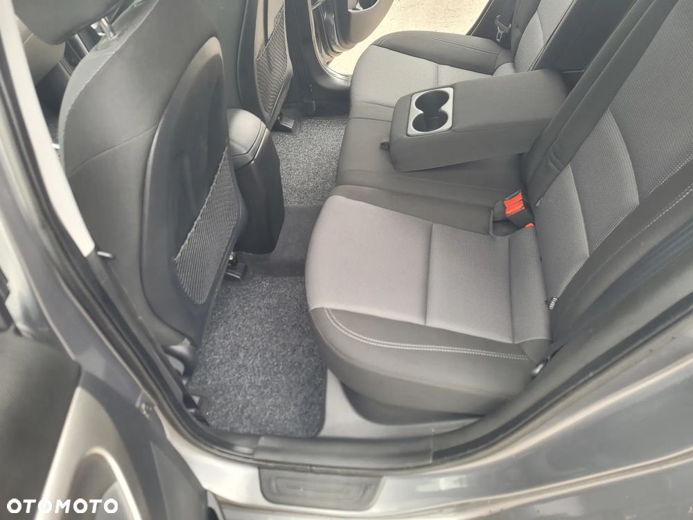 Hyundai i30 i30cw 1.6 Fifa World Cup Edition - 20