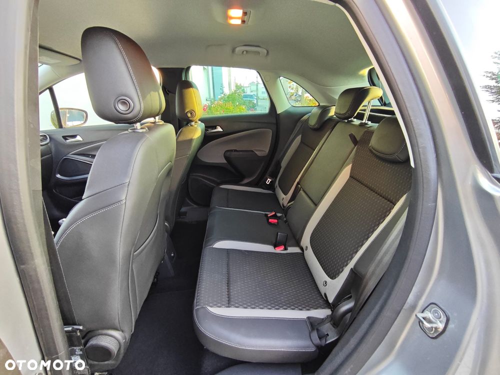 Opel Crossland X - 32