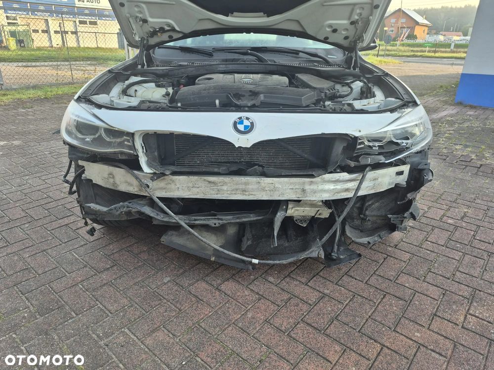 BMW 3GT 320d Sport Line - 4