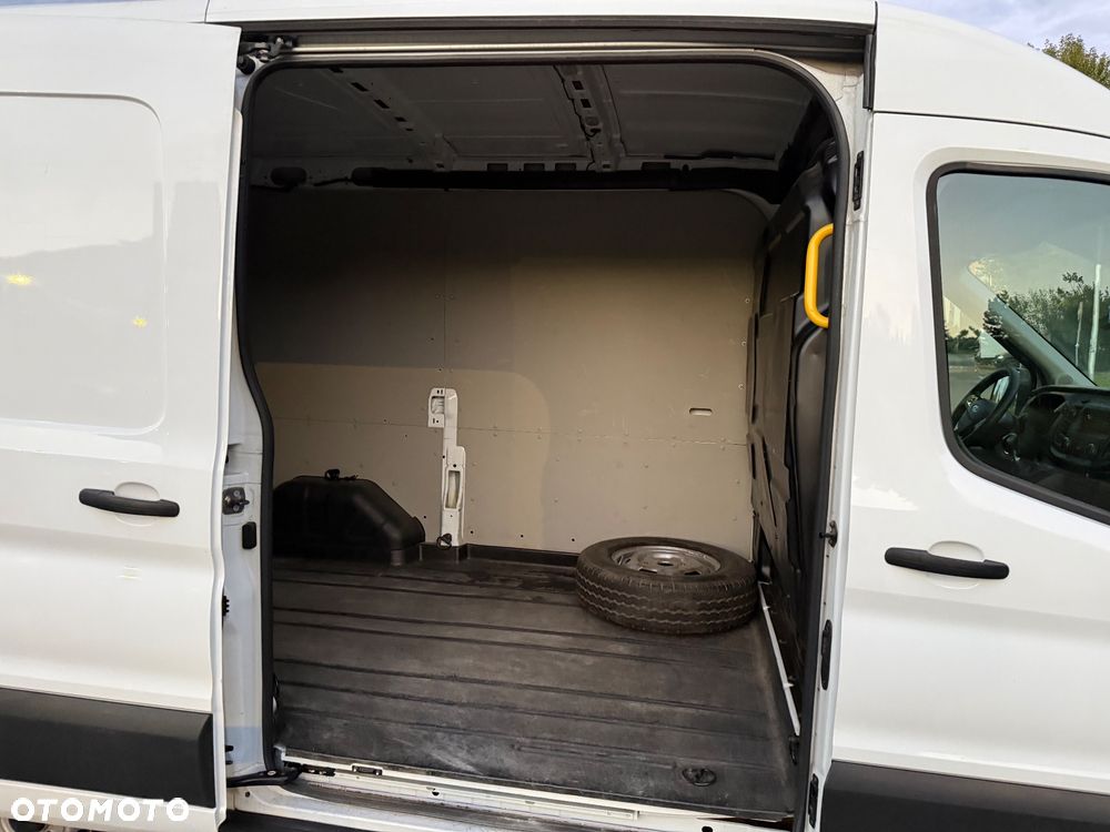 Ford Transit - 11