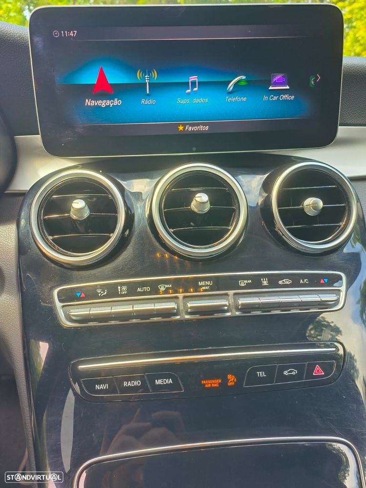 Mercedes-Benz C 300 h Avantgarde - 17