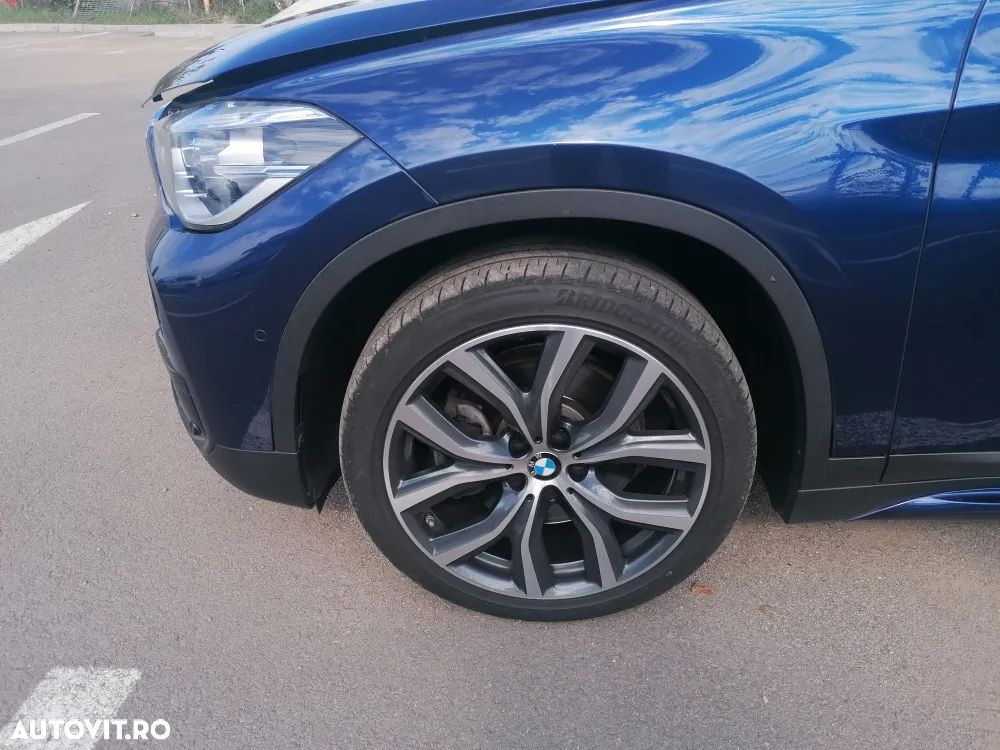 BMW X1 xDrive20i AT Sport Line - 32