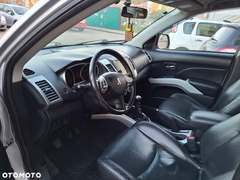 Peugeot 4007 2.2HDi Platinum - 29