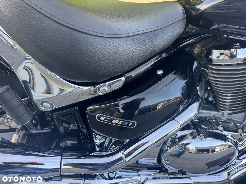 Suzuki VL 800 Volusia - 33