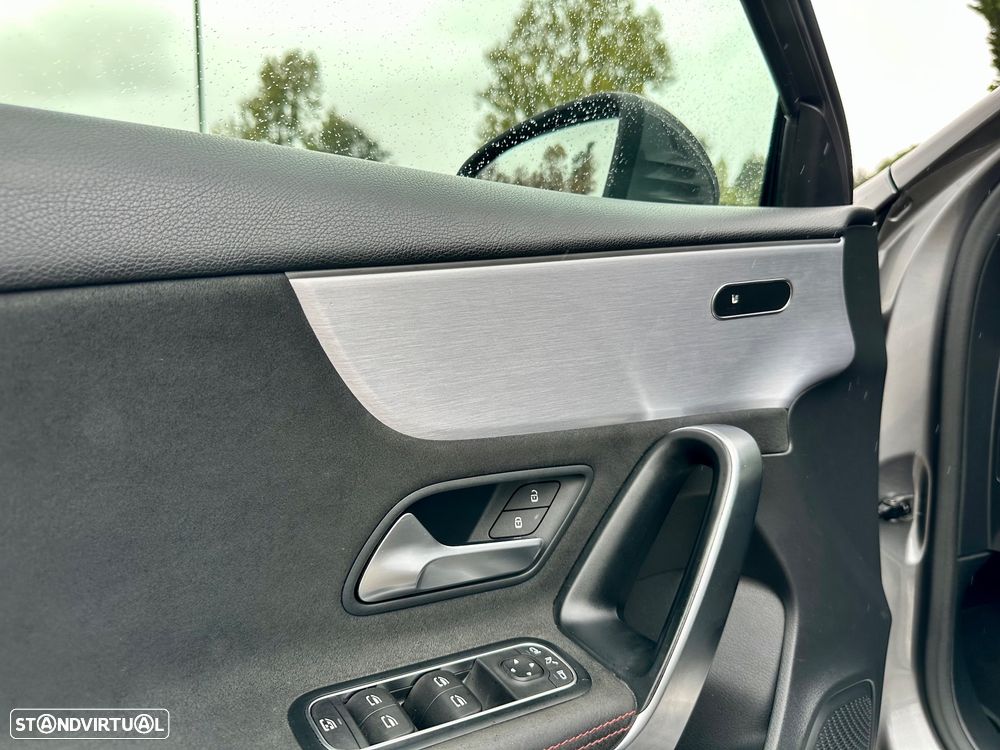 Mercedes-Benz A 180 d 7G-DCT AMG Line - 20