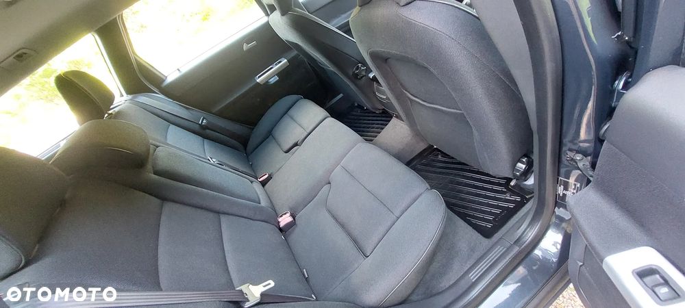 Volvo V50 1.6D Momentum - 32