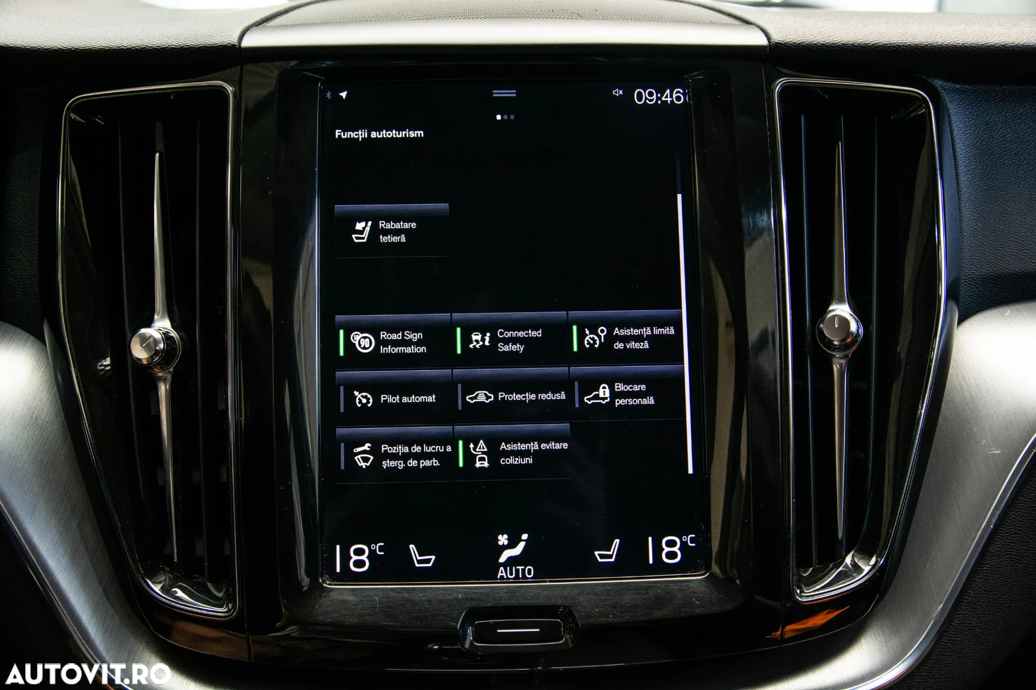 Volvo XC 60 D4 AWD Momentum - 18