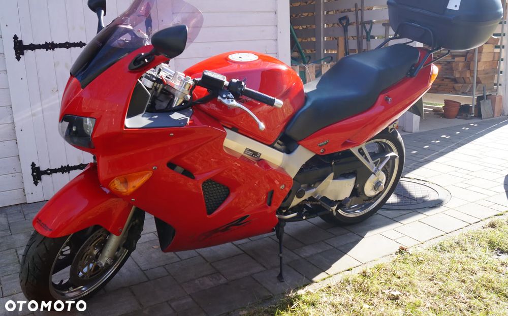 Honda VFR - 6
