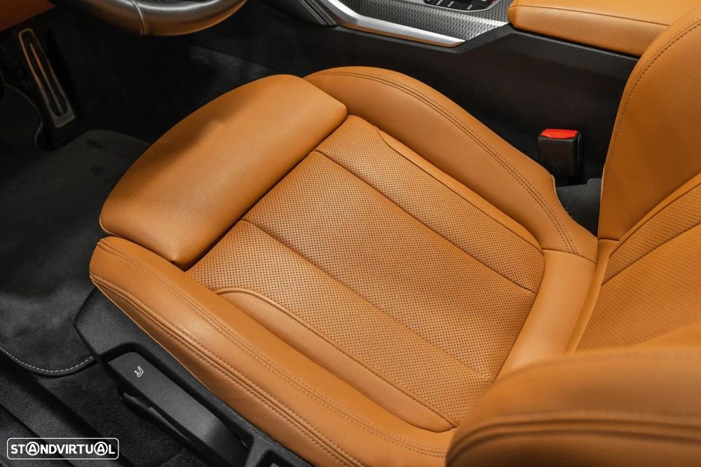 BMW i4 eDrive40 Pack Desportivo M Pro - 23