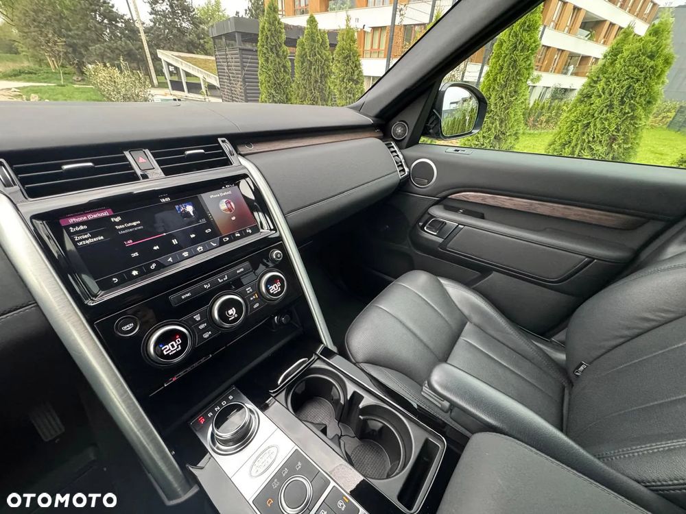 Land Rover Discovery V 2.0 Si4 HSE Luxury - 6