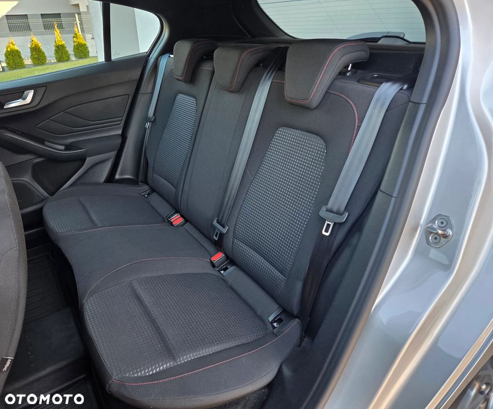 Ford Focus 1.0 EcoBoost ST-Line ASS - 23