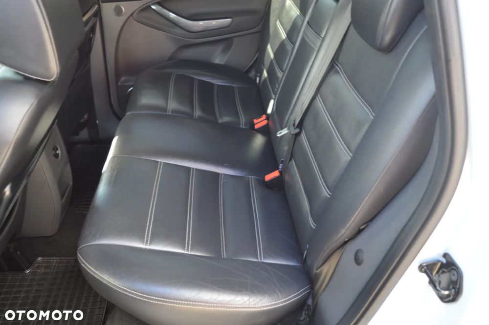 Ford Kuga 2.0 TDCi 4WD Titanium - 13