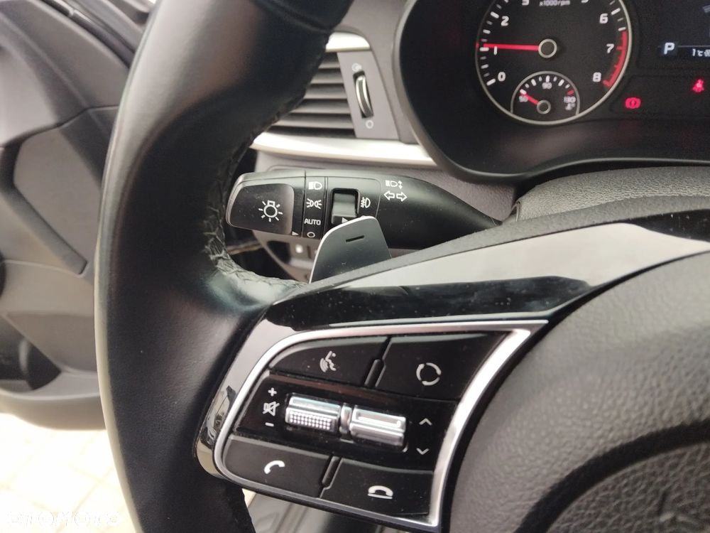 Kia Optima 1.6 T-GDI M DCT - 12