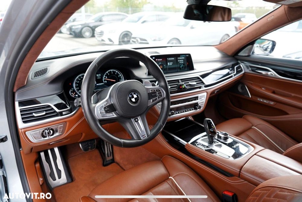 BMW M7 M760Li xDrive V12 Excellence - 8