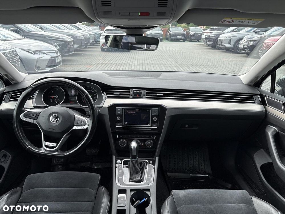 Volkswagen Passat 2.0 TDI 4Mot Elegance DSG - 13