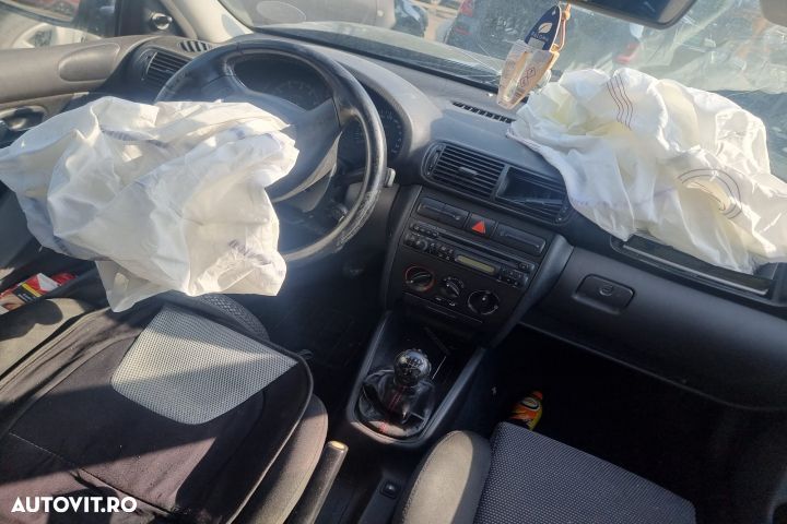 Centura spate 1M0857805 Seat Leon 1 1M [1999 - 2005] 1.6 benzina azd - 8