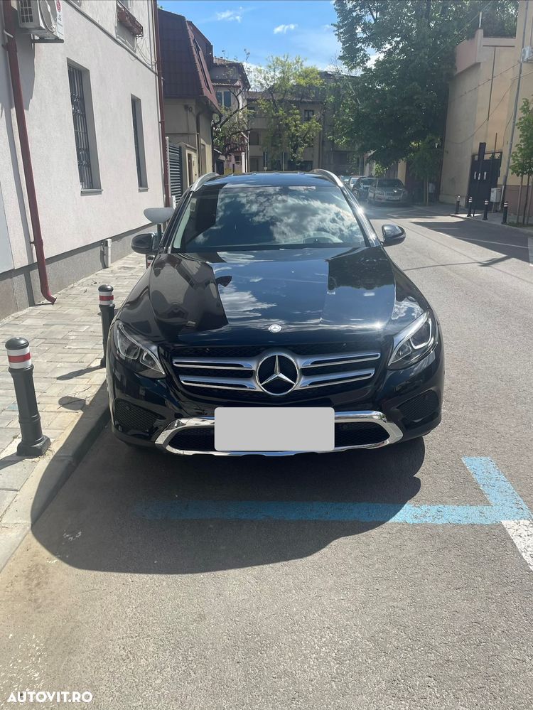 Mercedes-Benz GLC - 1