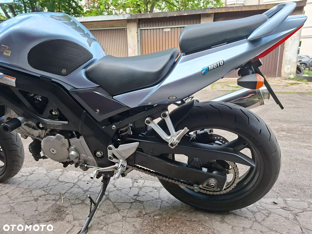 Suzuki SV - 3