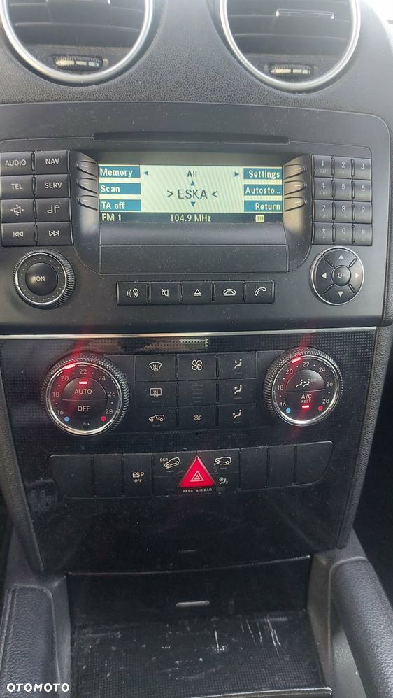 Mercedes-Benz ML - 13