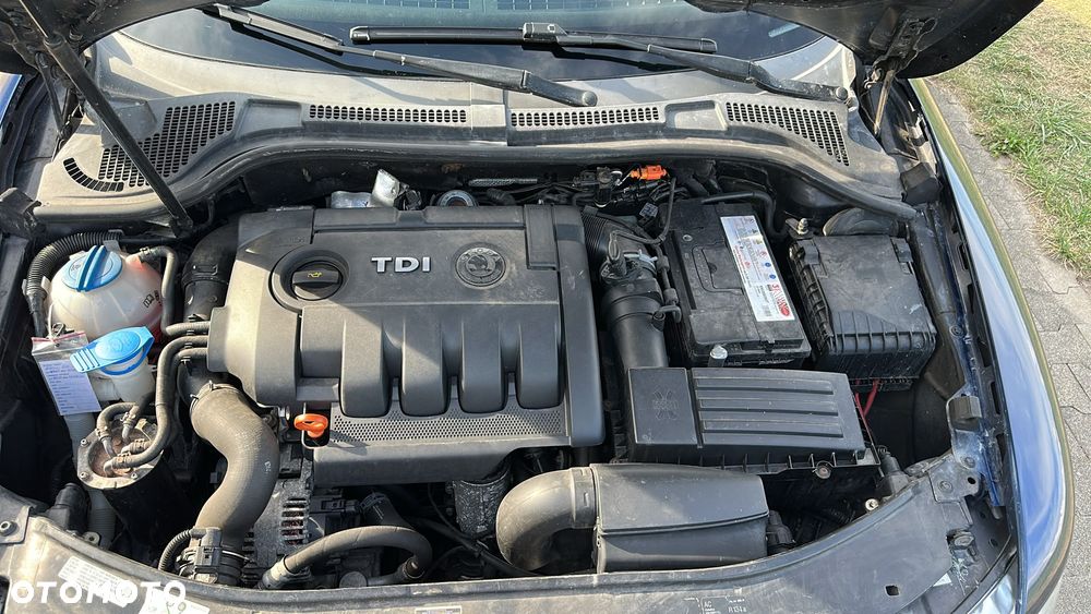 Skoda Superb 2.0 TDI Ambition - 25
