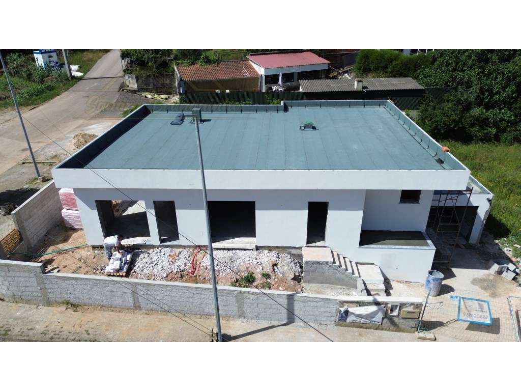 Moradia T3 NOVA com Piscina - Grande imagem: 5/53