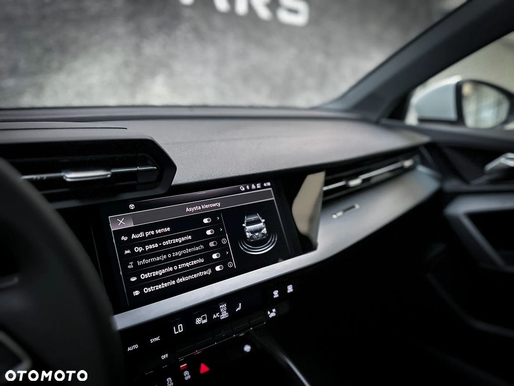 Audi A3 Sportback - 16