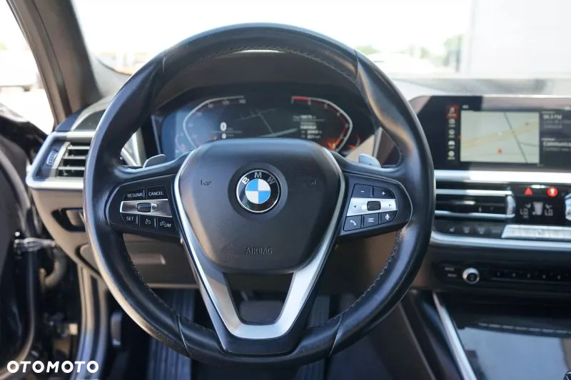 BMW Seria 3 - 10