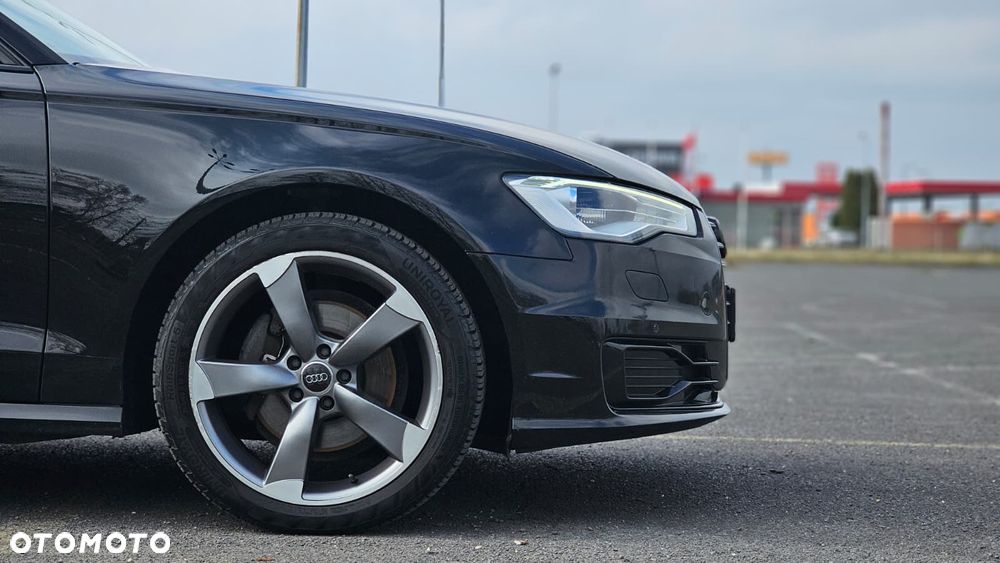 Audi A6 Avant 2.0 TDI Ultra DPF S tronic - 23