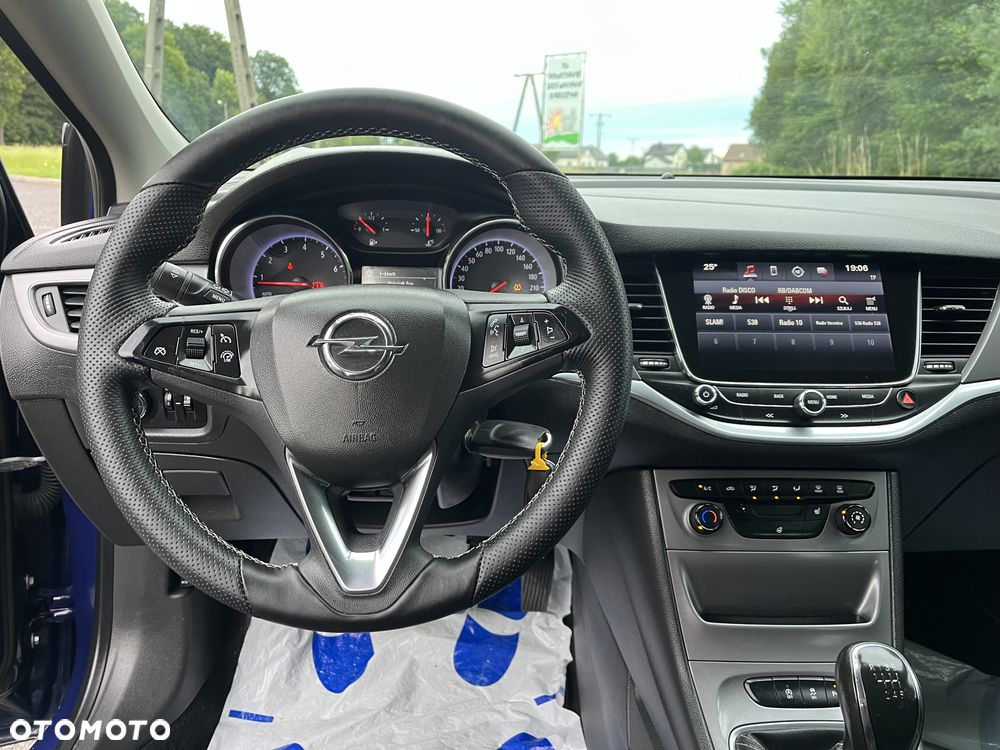 Opel Astra 1.4 Turbo Edition - 8