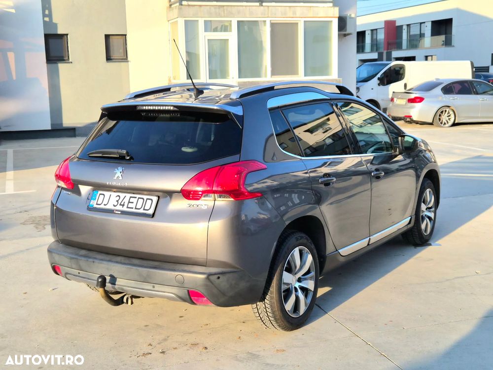 Peugeot 2008 PureTech 110 Stop&Start Allure - 6