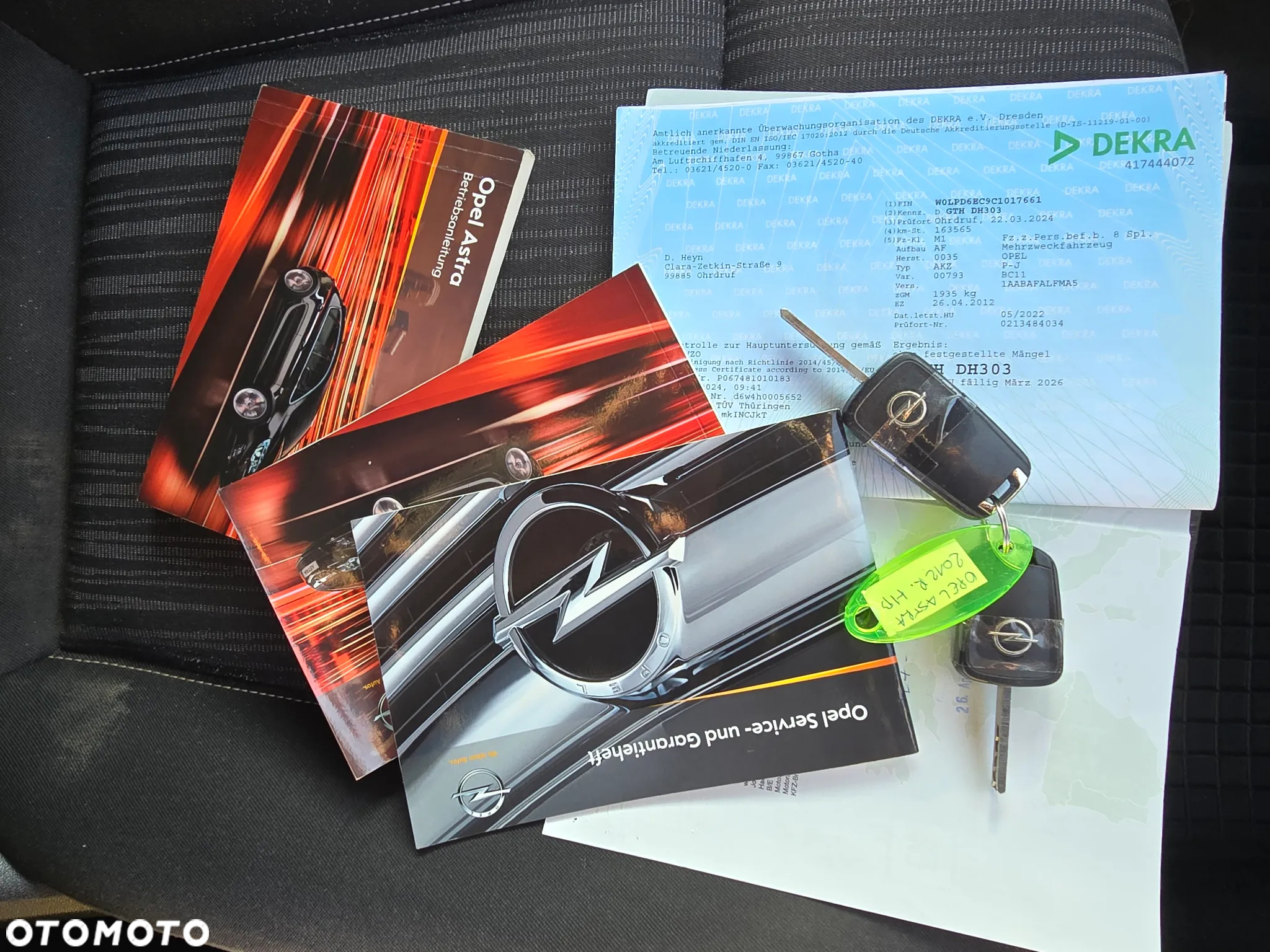 Opel Astra 1.4 Turbo Design Edition - 24