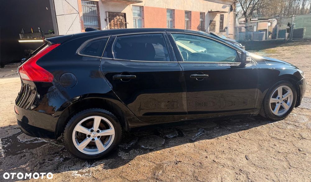 Volvo V40 T2 Geartronic - 10