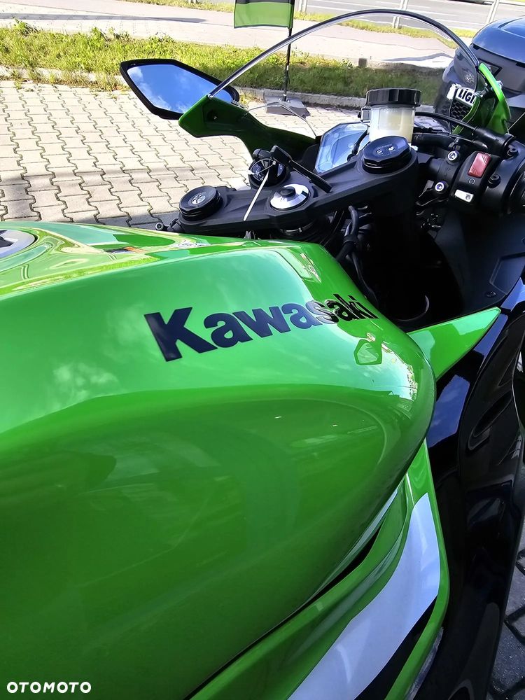 Kawasaki ZX - 6