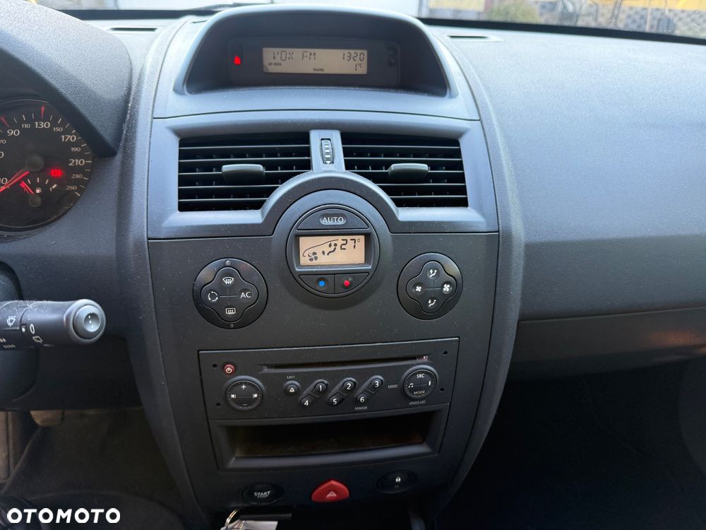 Renault Megane 1.6 Avantage - 22