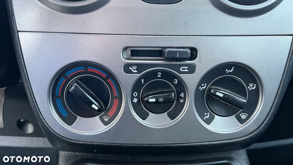 Peugeot Bipper Tepee HDi 75 - 19