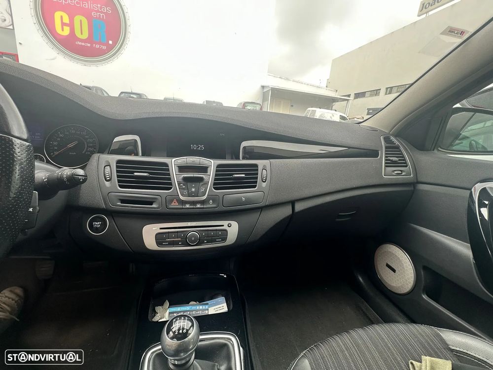 Renault Laguna Break dCi 110 FAP Bose Edition - 5