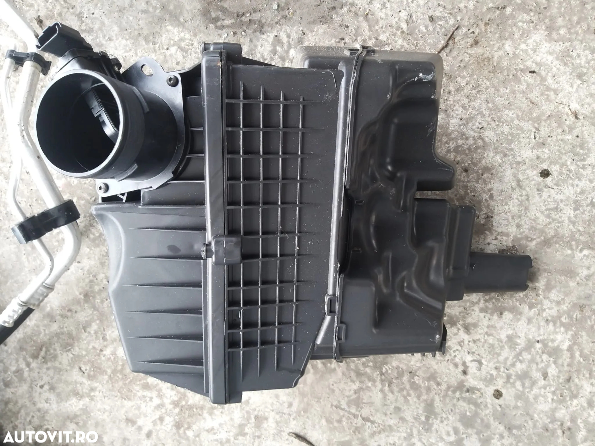 Carcasa Filtru Aer cod: 9676423480  pentru Peugeot 3008 Gt Line din 2023, 2.0 HDI, 1.6 THP - 2