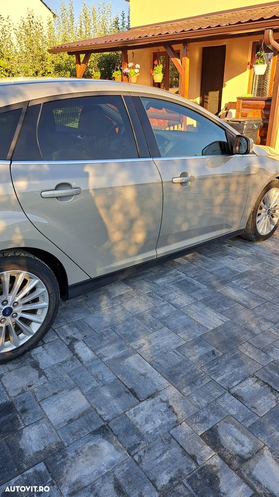 Ford Focus 1.0 EcoBoost Titanium - 13