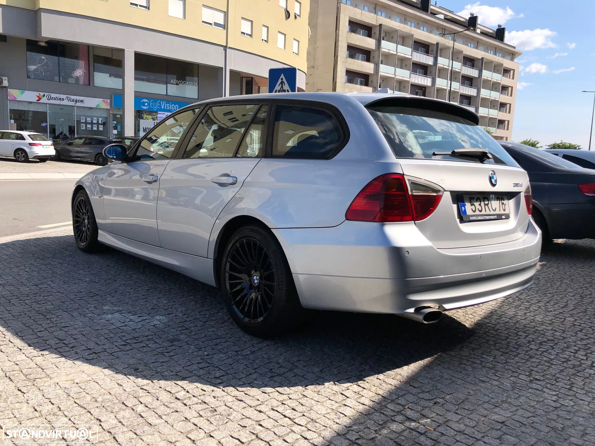 BMW 318 d Touring Dynamic - 4