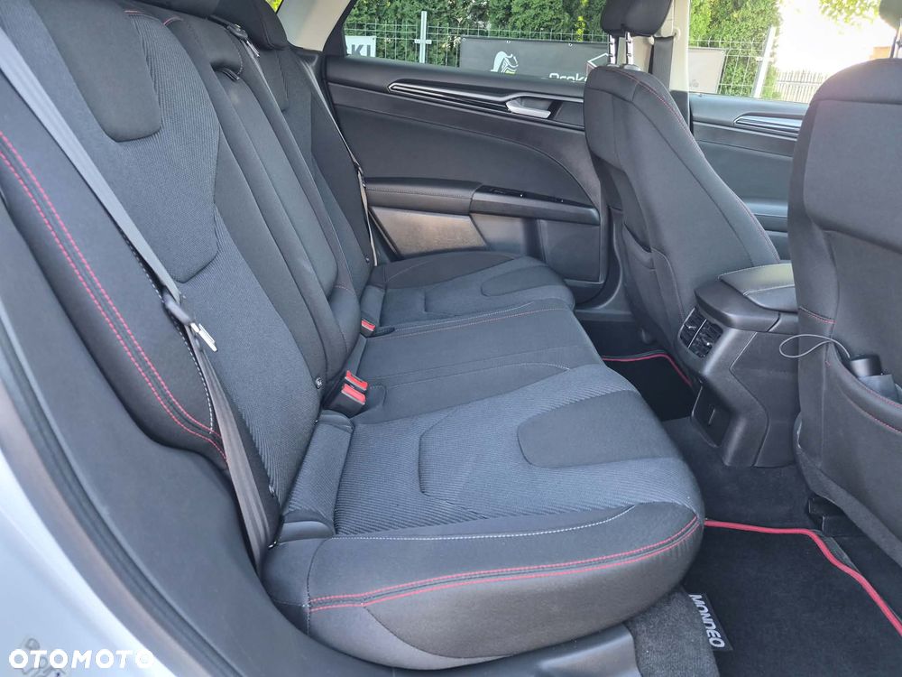 Ford Mondeo 2.0 TDCi Trend - 9