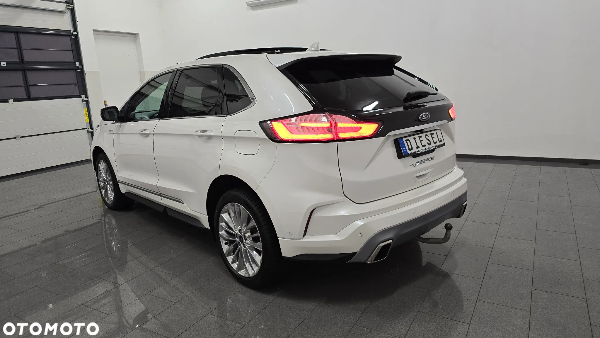Ford Edge 2.0 EcoBlue Bi-Turbo 4x4 Vignale - 4