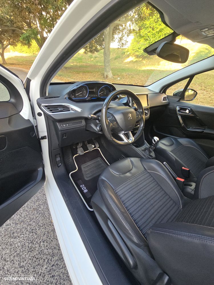 Peugeot 208 1.6 THP XY - 19