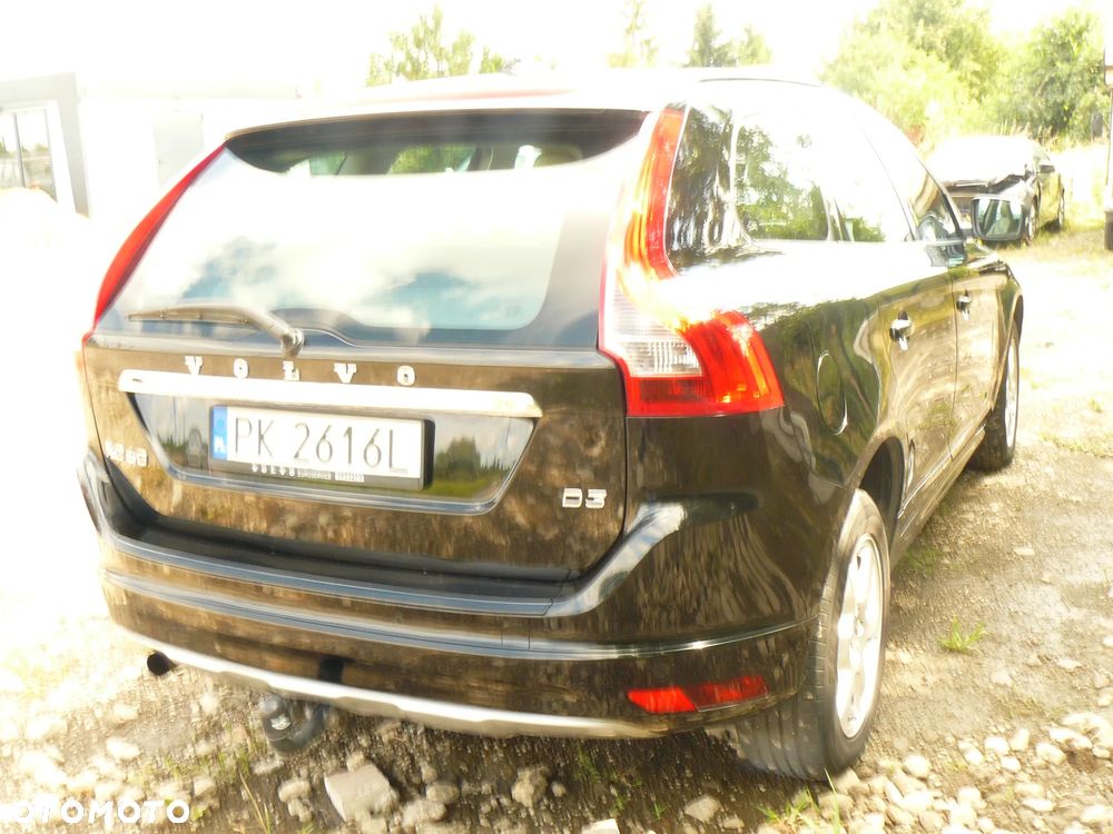Volvo XC 60 D3 Momentum - 4