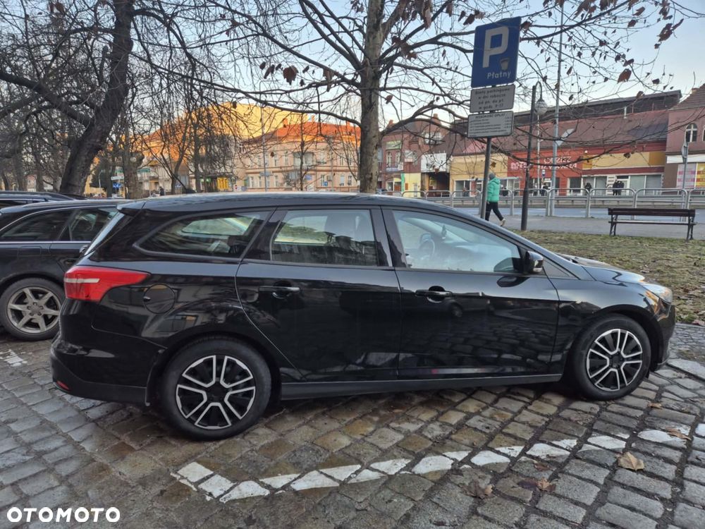 Ford Focus 1.5 TDCi Titanium - 16