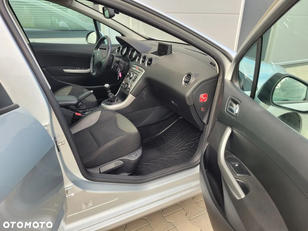 Peugeot 308 e-HDi FAP 115 Stop&Start Business Line Niveau 1 - 21