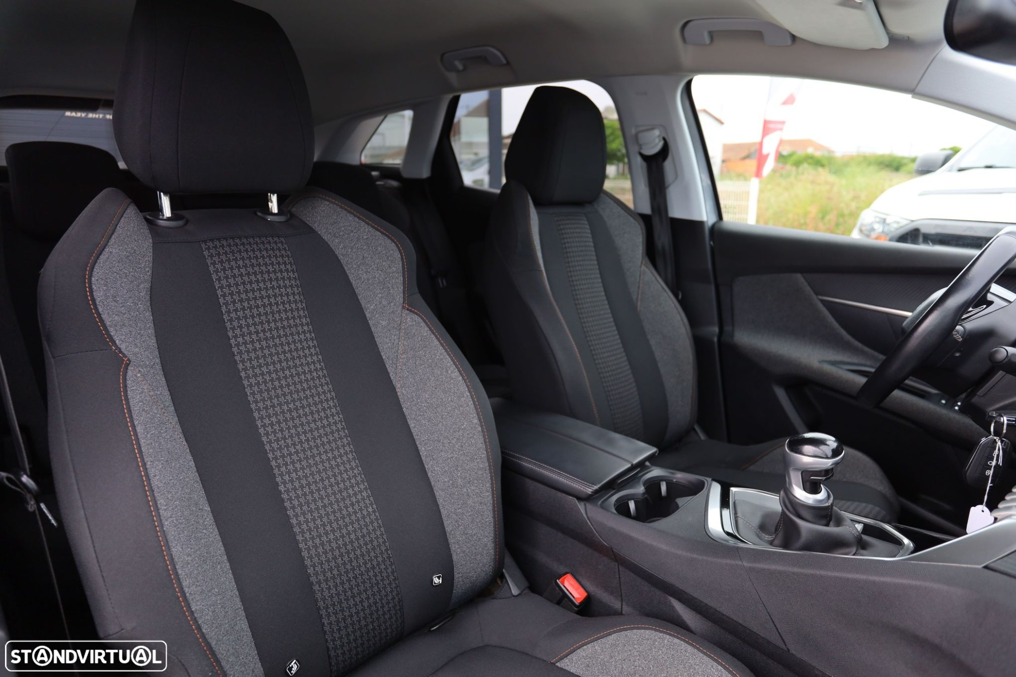 Peugeot 3008 1.6 BlueHDi Style - 14