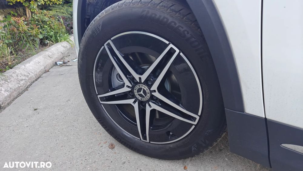 Mercedes-Benz EQA 250 AMG Line - 17