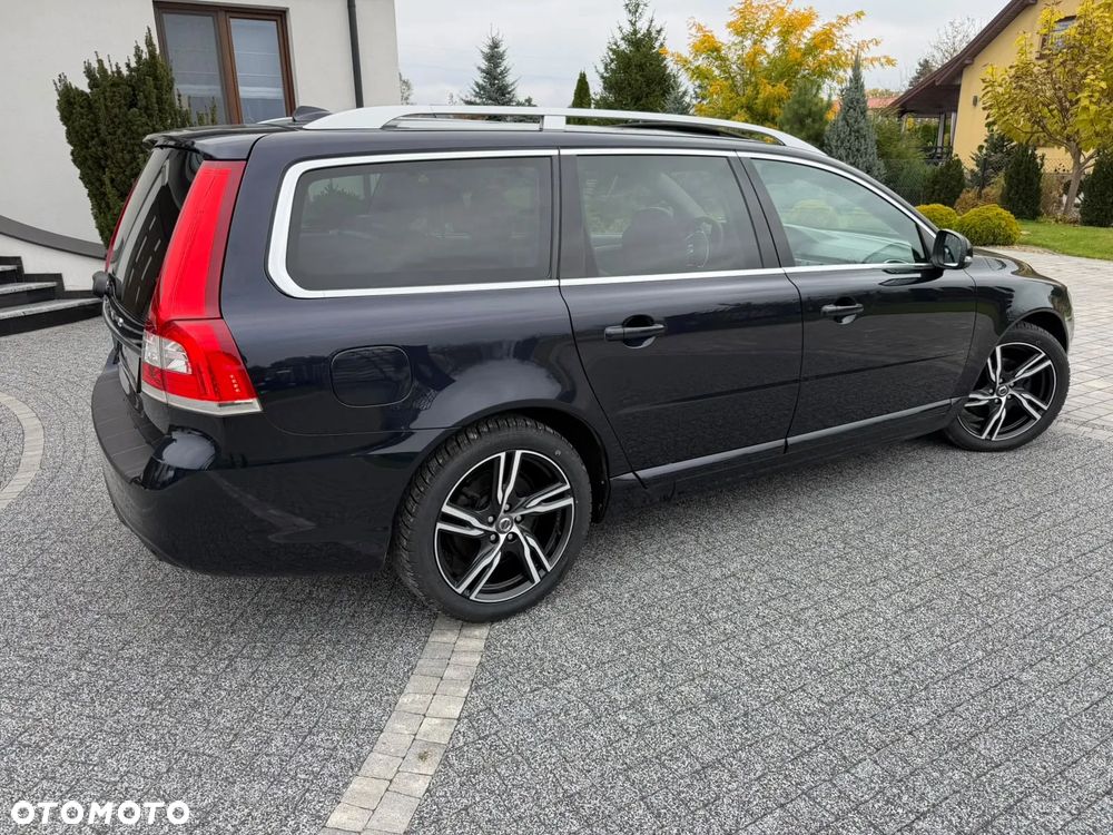 Volvo V70 D4 Summum - 3