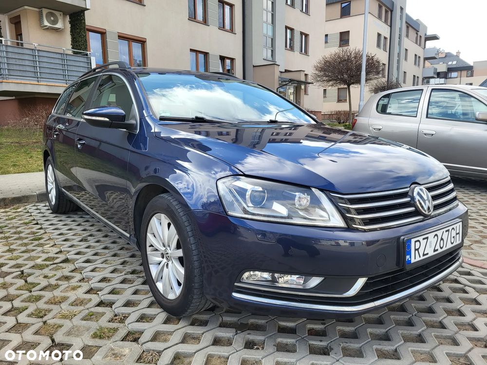 Volkswagen Passat 2.0 TDI Highline - 8